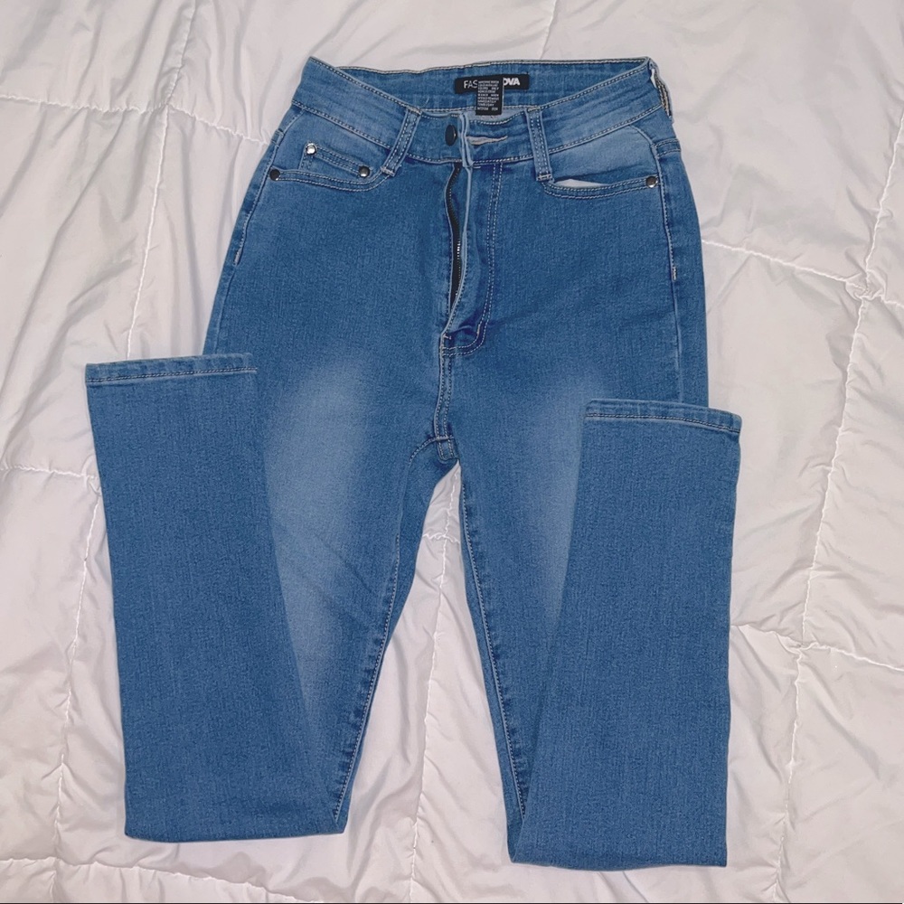 Fashion Nova skinny jeans